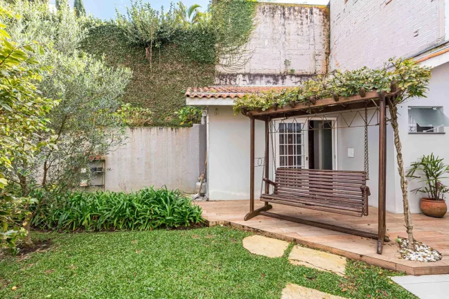 Imagem Casa à venda no Bom Retiro Curitiba