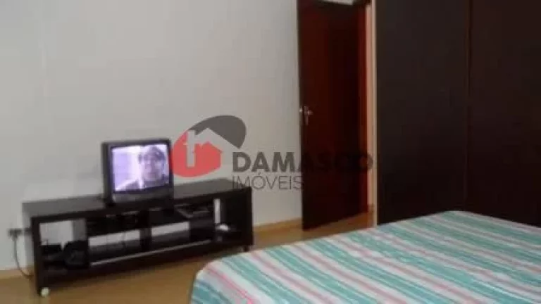 Imagem Sobrado à venda 3 Quartos, 1 Suíte, 2 Vagas, 230M², Jardim Patente, São Paulo - SP