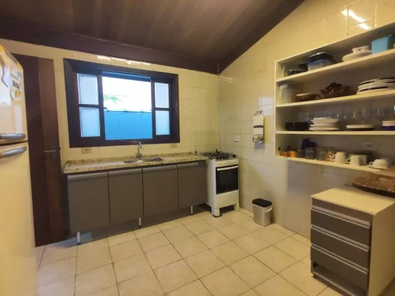 Imagem *Casa de Sonhos à Venda na Riviera de São Lourenço Modulo 28*
