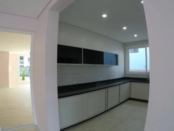Imagem Casa em Aldeia da Serra - 407m²