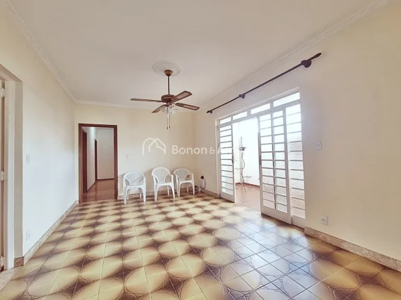 Imagem Casa a venda na Vila Nogueira em Campinas!!

Local próximo a lagoa do Taquaral, Shopping Dom Pedro,...