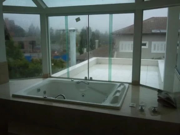 Imagem Casa no Res. Morada dos Lagos - 490m²