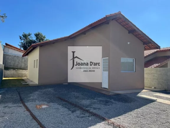 CASA RESIDENCIAL em JARINU - SP, Estância Santa Helena