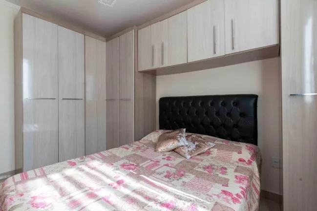 Imagem Lindo Apartamento Andar Alto de 2 dormitórios e 1 vaga de garagem na Vila Carmosina (Itaquera)