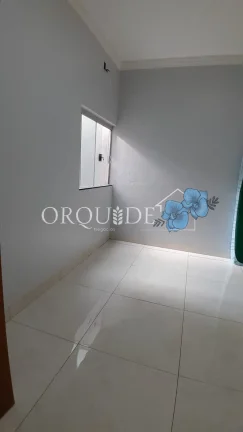 Imagem Imóvel de Luxo à Venda em Rio Verde-GO: Casa com 4 Quartos, 2 Suítes e 205m² no Residencial Solar dos Ataídes 2ª Etapa