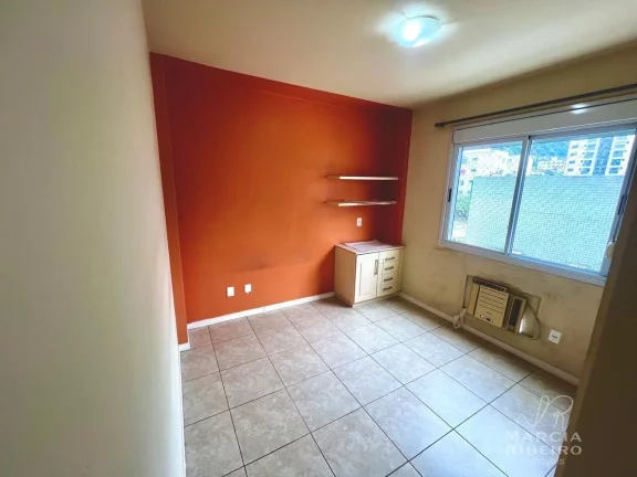 Imagem Apartamento 2 quartos com suíte na Trindade