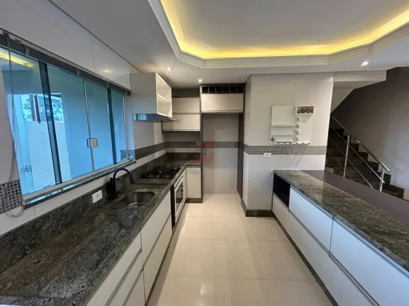Imagem SOBRADO com 2 dormitórios à venda com 130m² por R$ 650.000,00 no bairro Planta Araçatuba - PIRAQUARA / PR
