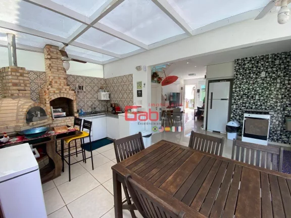 Imagem Casa com 4 Quartos e OFurô privativo à venda, 180 m² por R$ 550.000 - Praia Rasa - Armação dos Búzios/RJ