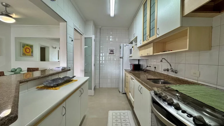 Imagem Apartamento com 3 dormitórios à venda, 94 m por R$ 2.100.000,00 - Riviera