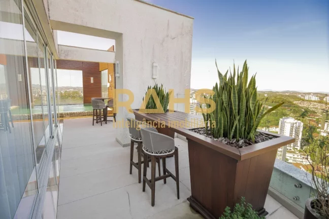 Imagem Cobertura Duplex com incríveis 500 m² privativos e 4 vagas de garagem. A cobertura conta com ampla...