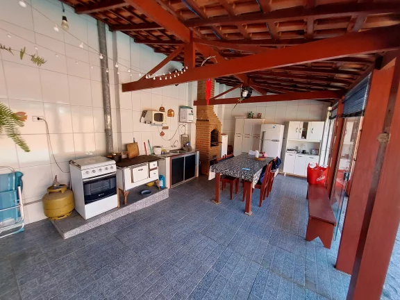 Imagem Linda Casa no Perequê Açu !