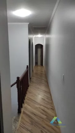 Imagem PARQUE ORATÓRIO Sobrado, 230M², 4 dormitórios, 1 suíte, varanda gourmet, 4 vagas de garagem com ótima localização e valor !!!