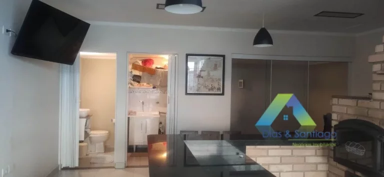Imagem Santo André Cobertura 176M², 3 dormitórios, sendo 1 reversível, 1 suíte, 2 vagas, espaço gourmet, ótima localização e valor !!!