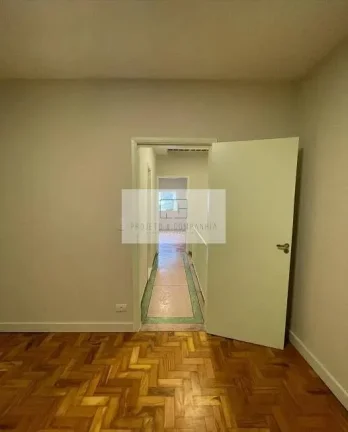 Imagem Casa Sobrado em Jardim Hípico - São Paulo/SP.