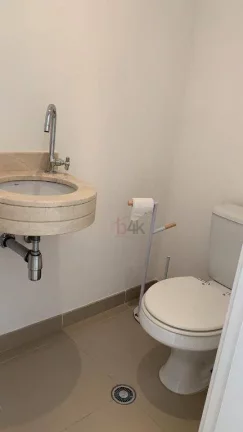 Imagem Apartamento com 3 dormitórios para alugar no Campo Belo SP