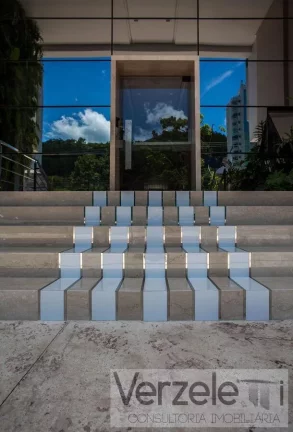 Imagem Apartamento 4 ou + dormitórios para Venda em Balneário Camboriú / SC no bairro Pioneiros