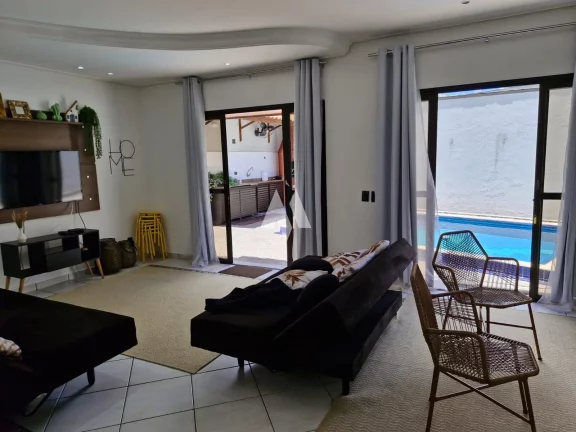 Imagem Casa Alto Padrão na Ponta da Praia, Santos/SP