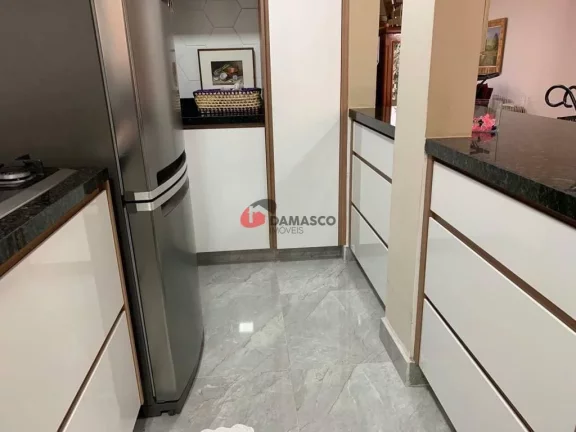 Imagem Sobrado à venda 3 Quartos, 1 Suite, 4 Vagas, 220M², Santa Maria, São Caetano do Sul - SP