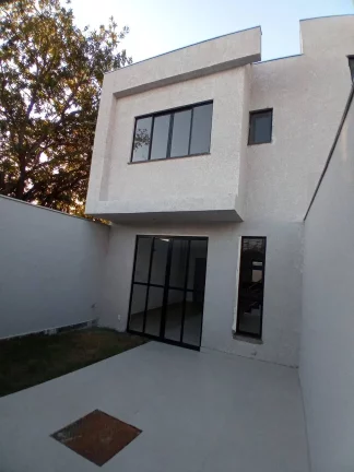 Imagem Casa Geminada 3 quartos, 1 suíte - Santa Amélia