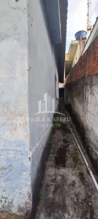 Imagem Terreno 300m² (10 X 30mts) com Casa Antiga com 6 Cômodos, Escritura no Jardim Zaíra 2, Mauá-SP