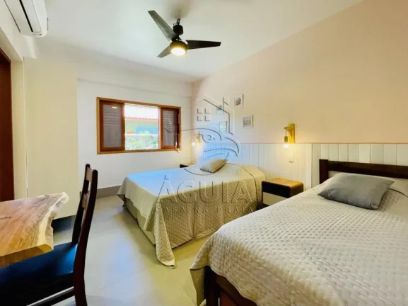 Imagem Casa pé na areia na Praia do Lázaro em Ubatuba!