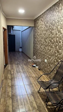Imagem Casa com 3 dormitórios à venda, 240 m² por R$ 650.000,00 - Jardim Morumbi - Itumbiara/GO