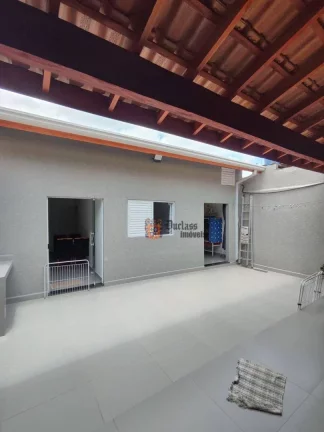 Imagem Casa com 2 dormitórios à venda, 128 m² por R$ 490.000,00 - Jardim Aracati - Bragança Paulista/SP