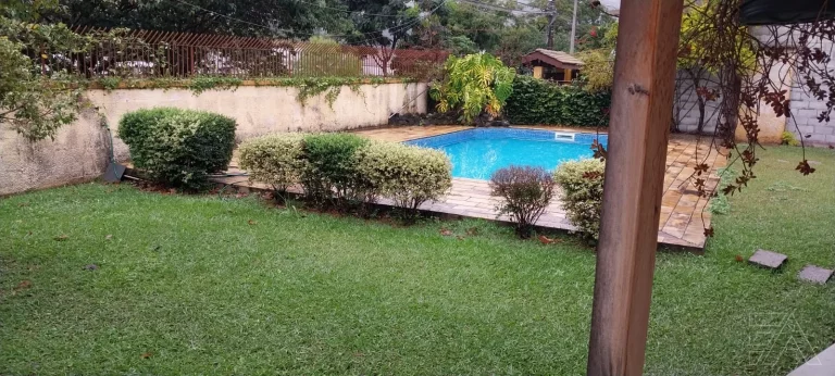 Imagem VILA GIGLIO. CASA COM PISCINA.