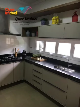 Imagem Casa em Condomínio à Venda em Cravinhos-SP, 3 Quartos, 1 Suíte, 2 Salas, 2 Banheiros, 4 Vagas, 156,60m²