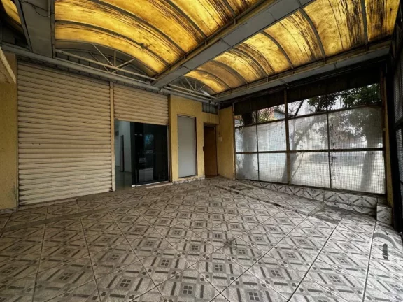 Imagem Salão para alugar, 82 m² por R$ 2.800,00/mês - Vila Urupês - Suzano/SP