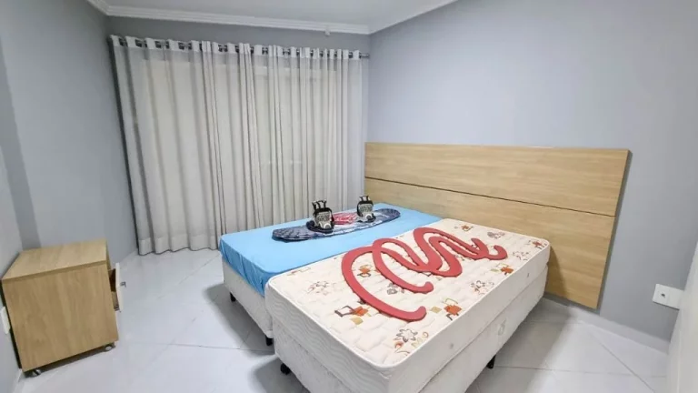 Imagem Apartamento com 4 dormitórios à venda, 140 m² - Pitangueiras - Guarujá/SP