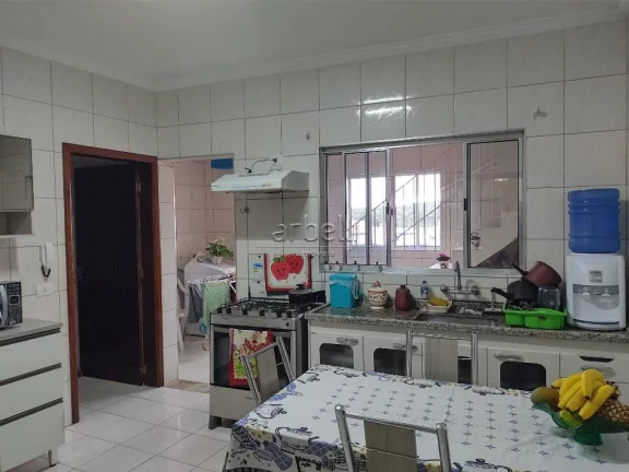 Imagem Vendo 6 casas em Itapecerica da Serra - SP. Excelente oportunidade para quem pretende viver de alugu...