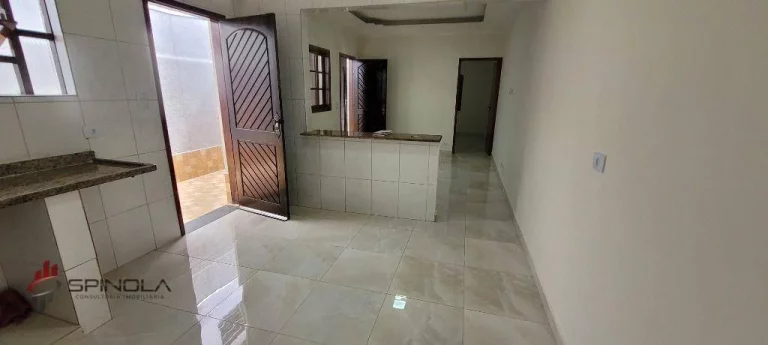 Imagem Casa com 2 dormitórios à venda, 70 m² por R$ 399.000,00 - Maracanã - Praia Grande/SP
