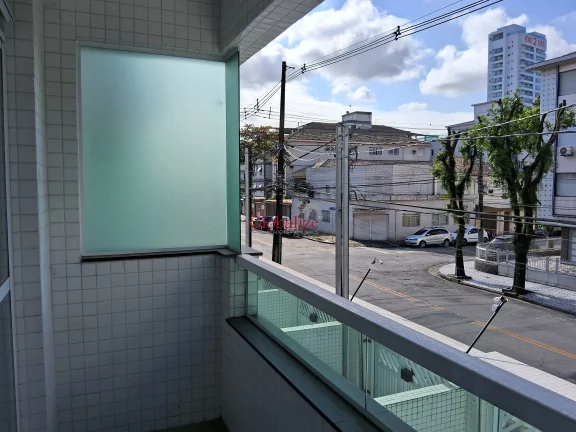 Imagem Belíssima casa alta Duplex em Santos na Ponta da Praia com duas garagens e churrasqueira a venda por R$ 990.000,00