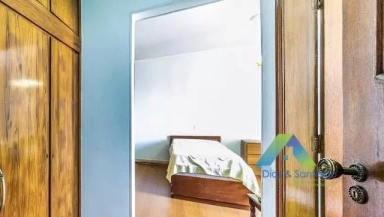 Imagem Lindo apartamento em área nobre, 3 dormitórios sendo 1 suíte, excelente localização. Venha conhecer!