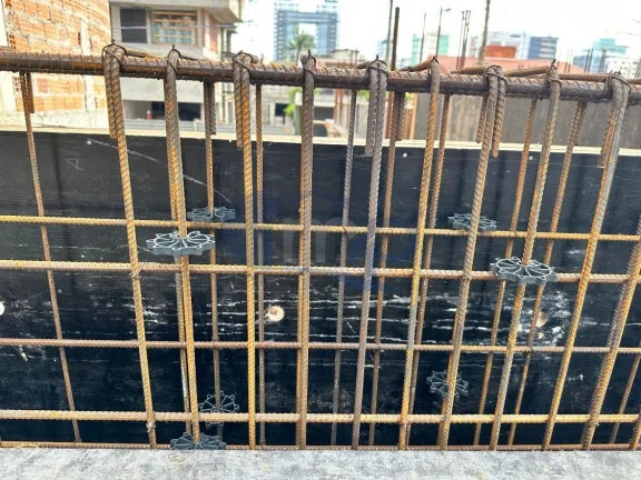 Imagem Apartamento á venda com 1 dormitório no centro de Torres/RS