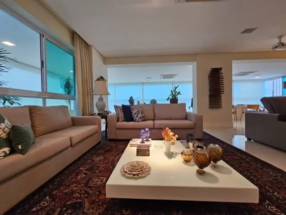 Imagem A 5ª Avenida Imóveis selecionou essa belíssima unidade no Edf. SOLAIRE - Ladeira da Barra: Exclusividade, sofisticação e Charme: R$8.500.000,00