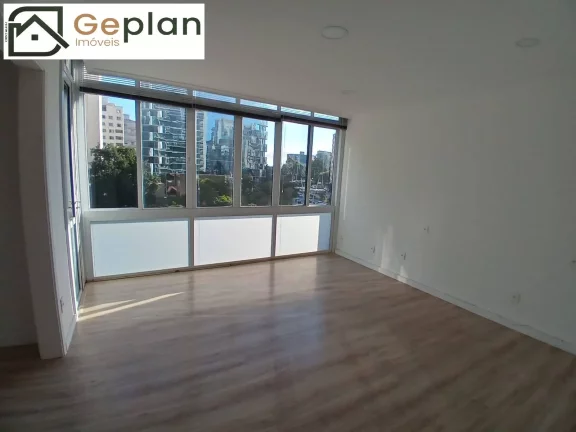 Imagem Excelente, Conjunto Comercial, 3 Salas, 2 Banh, Sem Vaga, 150m.