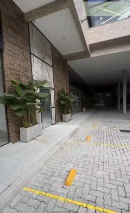 Imagem Lojas para locação em Praia Grande no bairro Canto do Forte
