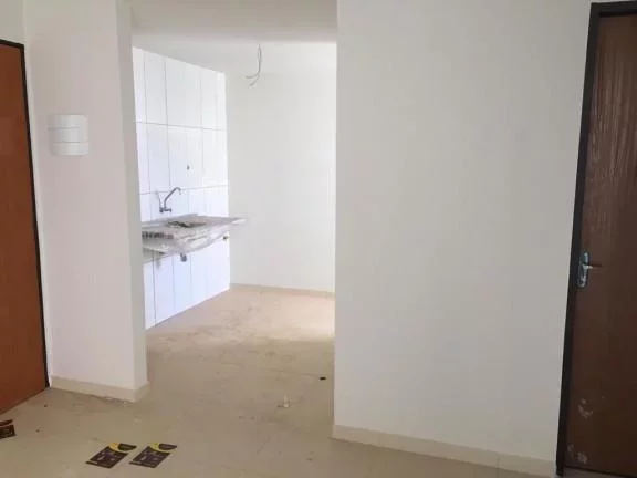 Imagem Apartamento 2 dormitórios para Venda em Teresina, Planalto Uruguai, 2 dormitórios, 1 banheiro, 1 vaga
