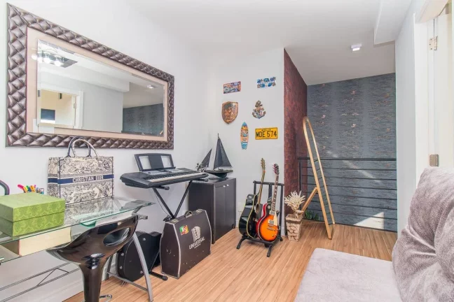 Foto do imóvel Apartamento com 2 Quartos à Venda, 129 m² em Cristal - Porto Alegre