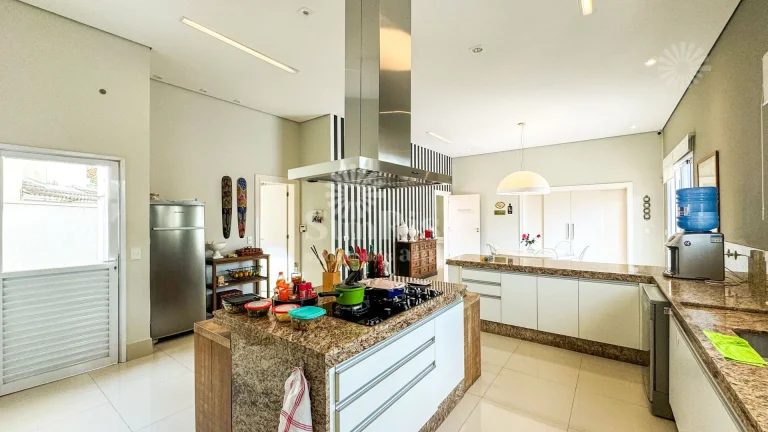 Imagem Casa à venda 780m² e 1.000m² terreno por R$6.900.000 - Alphaville 12 - Santana de Parnaíba/SP