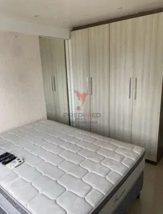 Imagem Apartamento no Jardim Oceania,porteira fechada ao lado da praça, 400 m da praia..2 Vagas