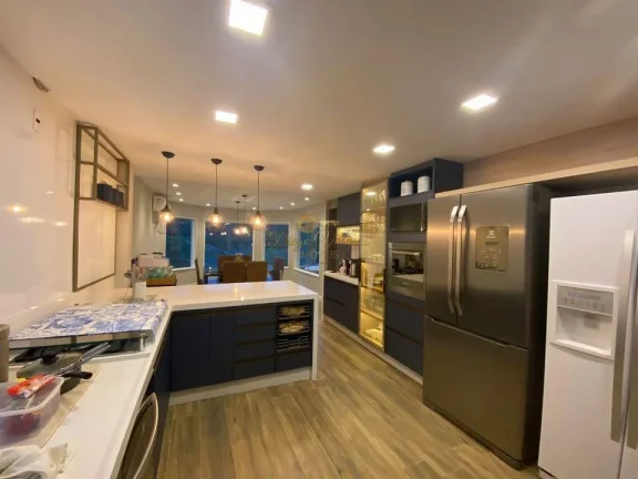 Imagem Casa em Condomínio para Venda em Teresópolis / RJ no bairro Vargem Grande