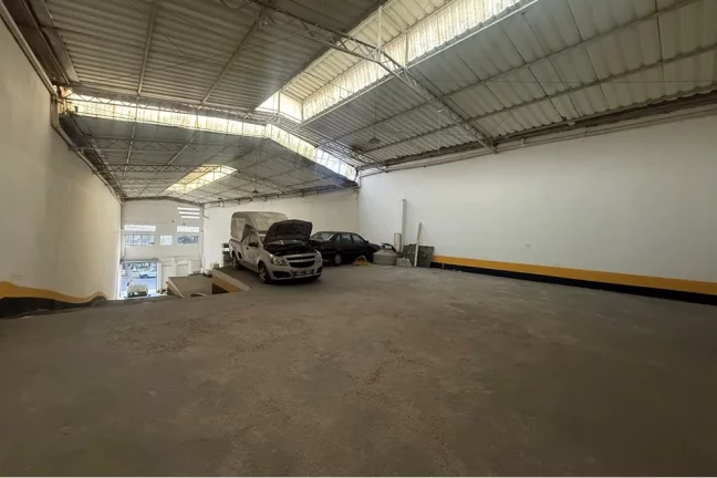 Imagem Galpão versátil com 454 m² na Lapa – Excelente Localização