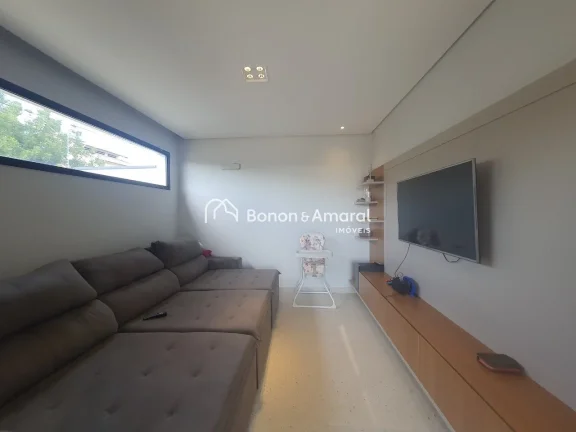 Imagem Casa Térrea à Venda com 3 Suítes - Condomínio Terras do Cancioneiro, Paulínia/SP - 242 m²

Exc...
