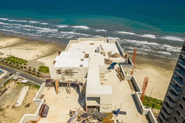 Imagem Apartamento com 2 dormitórios à venda, 82 m² por R$ 575.000,00 - Vila Caiçara - Praia Grande/SP