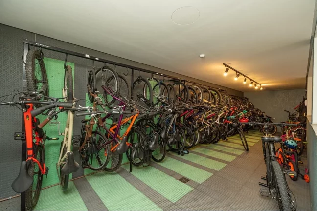 Imagem Apartamento à venda em Porto Alegre, Menino Deus, com 2 quartos, 90m2