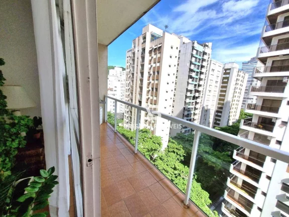 Imagem PITANGUEIRAS- APARTAMENTO COM 3 DORMITÓRIOS COM VISTA PARA O MAR, NO CALÇADÃO NA PRAIA DE PITANGUEIRAS, GARAGEM DEMARCADA .