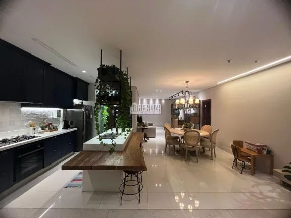 Imagem Exclusivo apartamento de Alto Padrão 3 suítes no bairro Santa Maria no Condominio Golden Gren Uberaba.